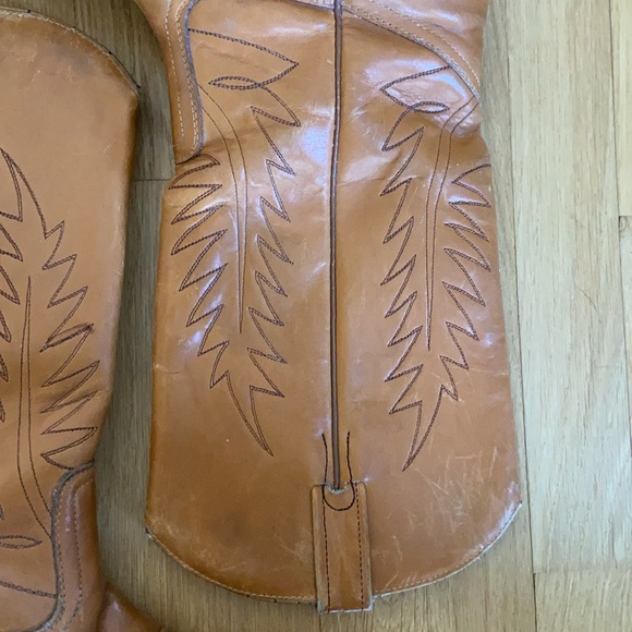 Boulet Men’s Cowboy Boots Made in Canada - Picture 5 of 15